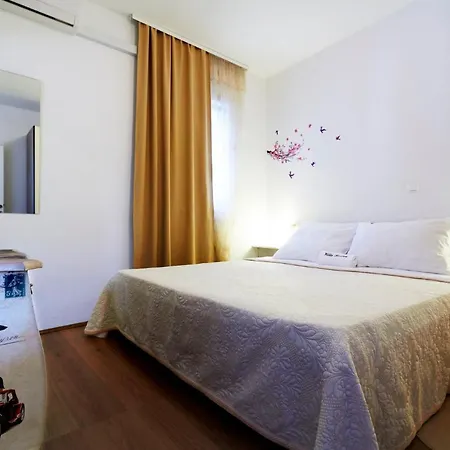 Ivana Villa Hvar Town